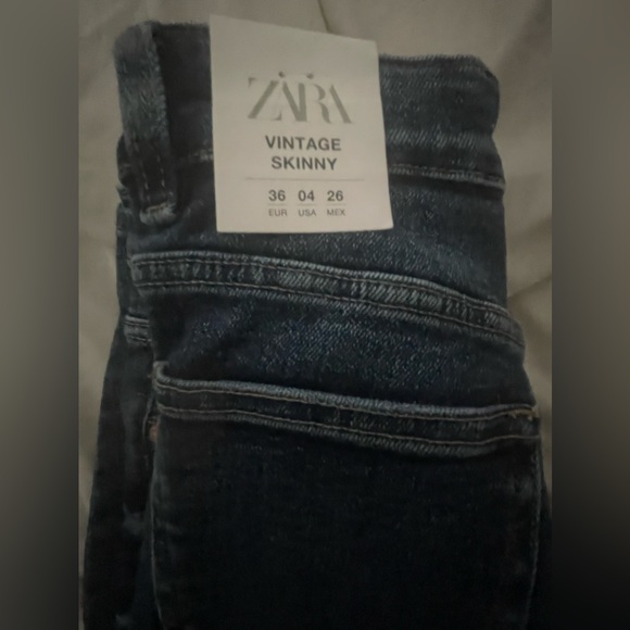 BRAND NEW ZARA VINTAGE SKINNY JEAN SIZE 4 - Picture 4 of 4
